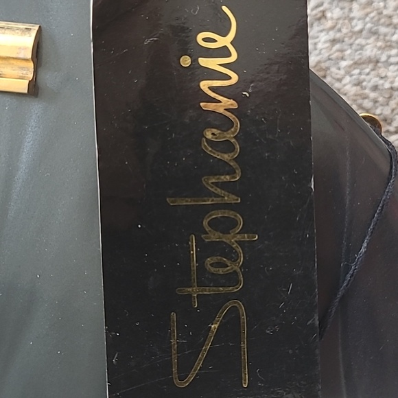 NWT new Vintage Stephanie Gold & green hardshell clutch evening Bag metal chain - Picture 9 of 12